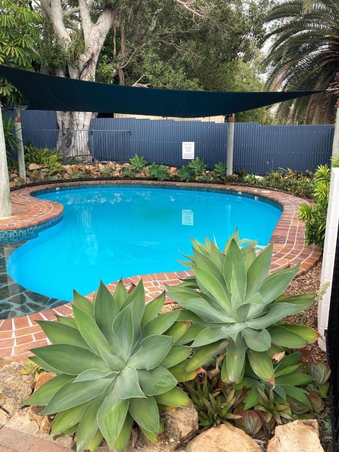 Endeavour Inn Emu Park Eksteriør bilde