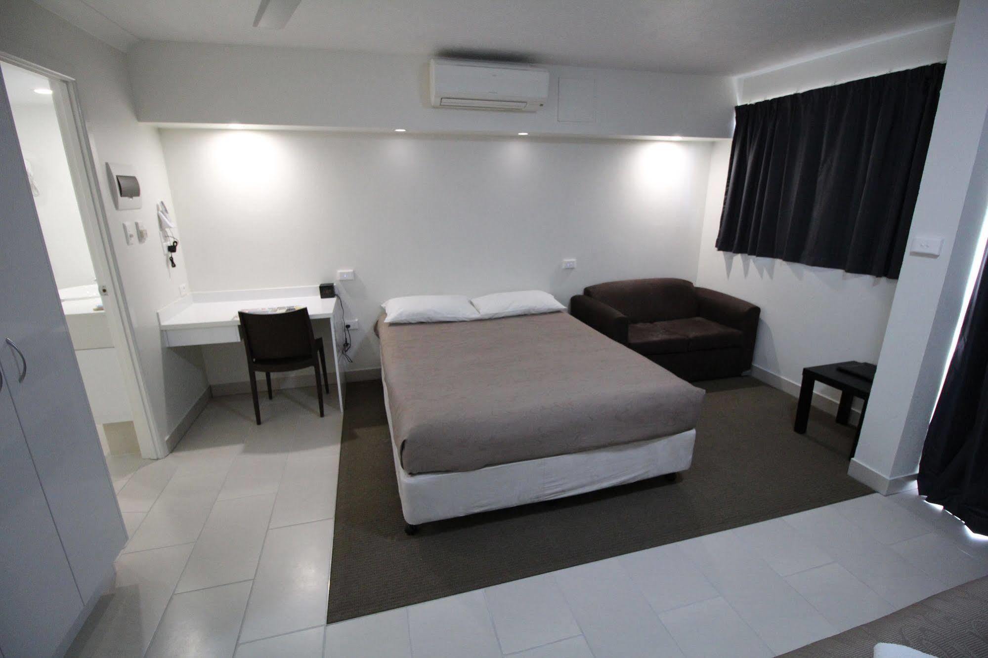 Endeavour Inn Emu Park Eksteriør bilde