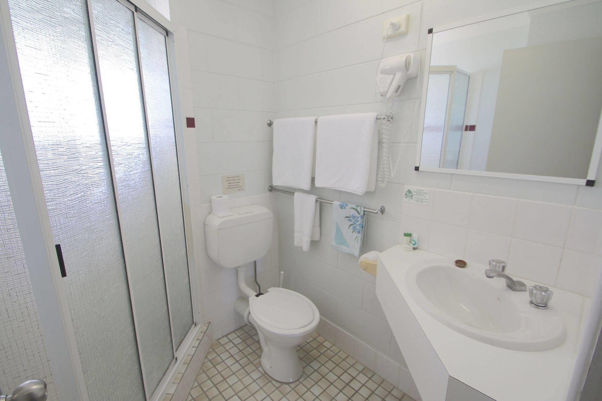 Endeavour Inn Emu Park Eksteriør bilde